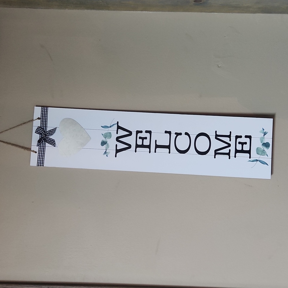 ⭐️BRAND NEW WELCOME DECOR